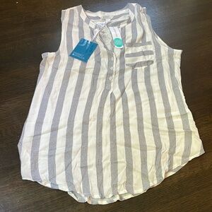 NWT Market & Spruce Sleeveless Henley Blouse size medium M